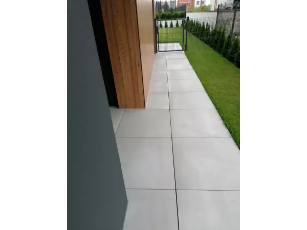 wykończenie tarasu wentylowanego