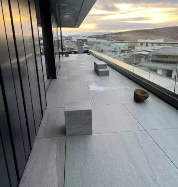 taras wentylowany z dużych płyt