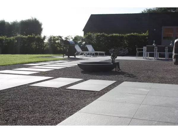 nowoczesny taras z płyt galeria