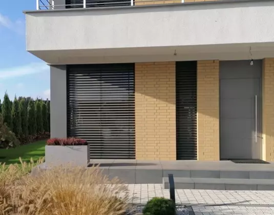 płytki-na-schody-zewnętrzne