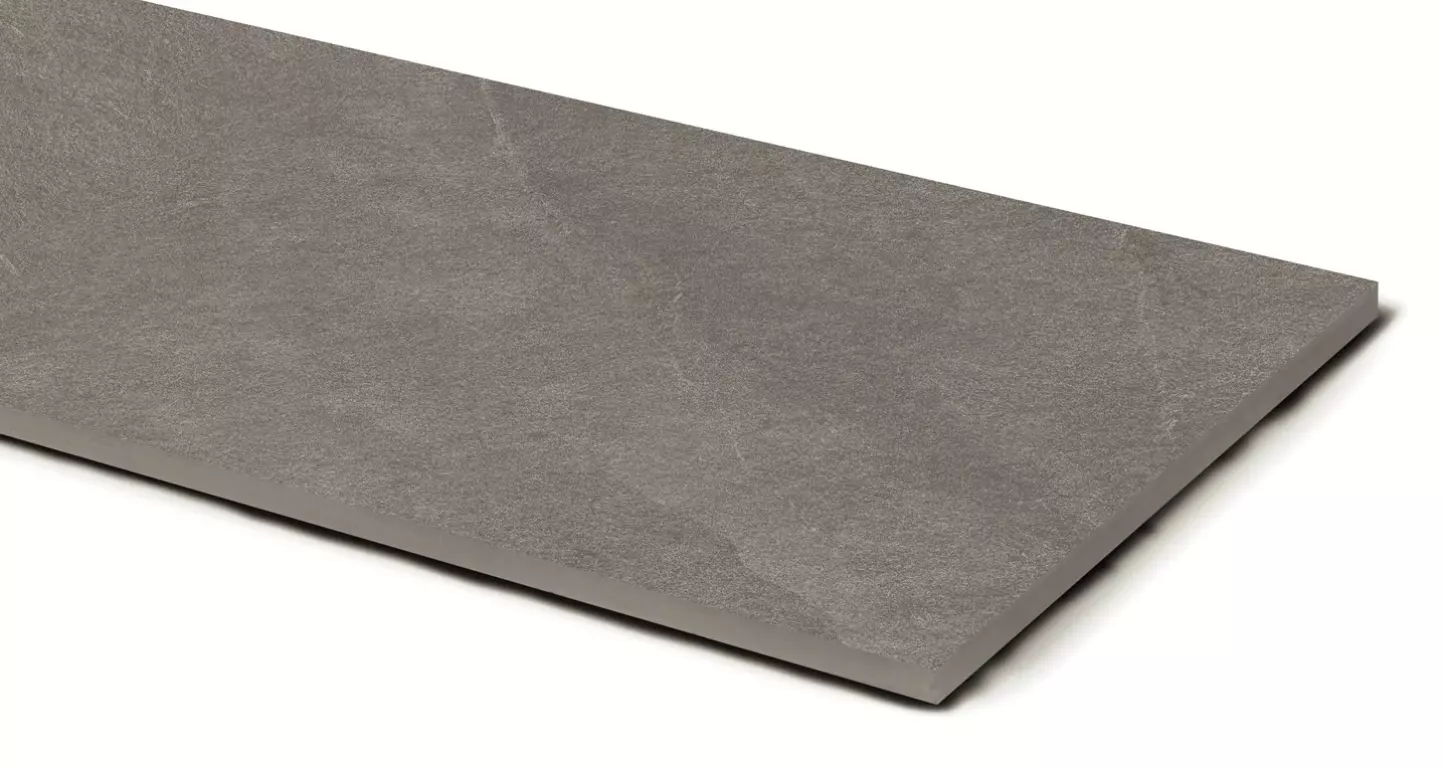 Gres balkonowy w odcieniach szarości i antracytu