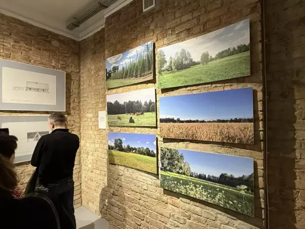 Analiza geometrii krajobrazu olęderskiego na planszach wystawowych w Galerii VA