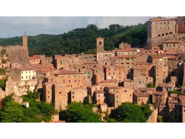 tuf budowlany włoski