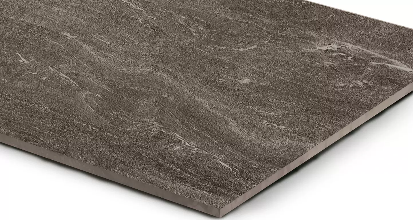 ciemna płytka inspirowana kamieniem na taras i balkon